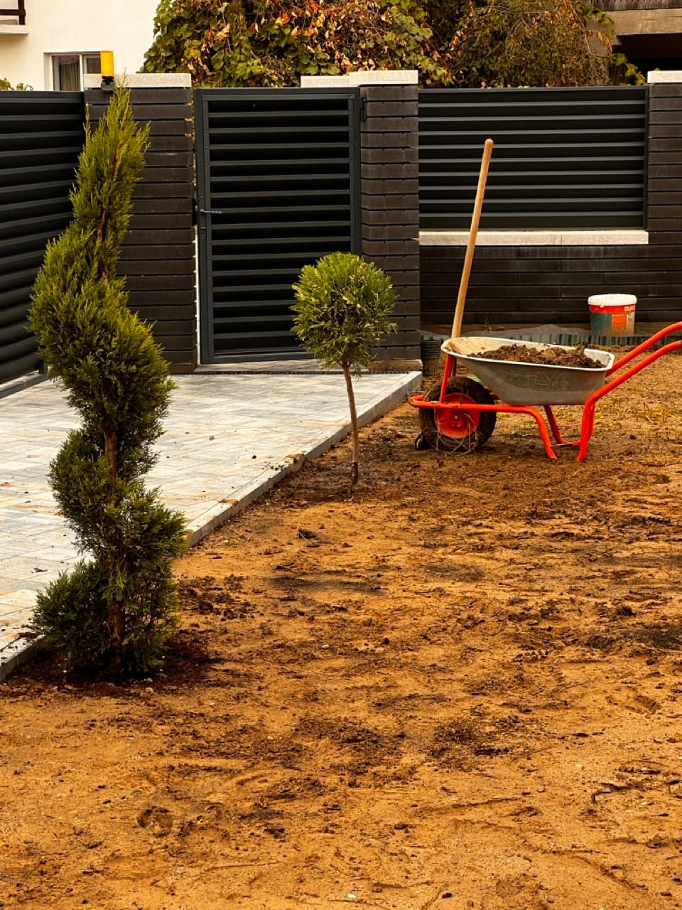 Întreținere grădini